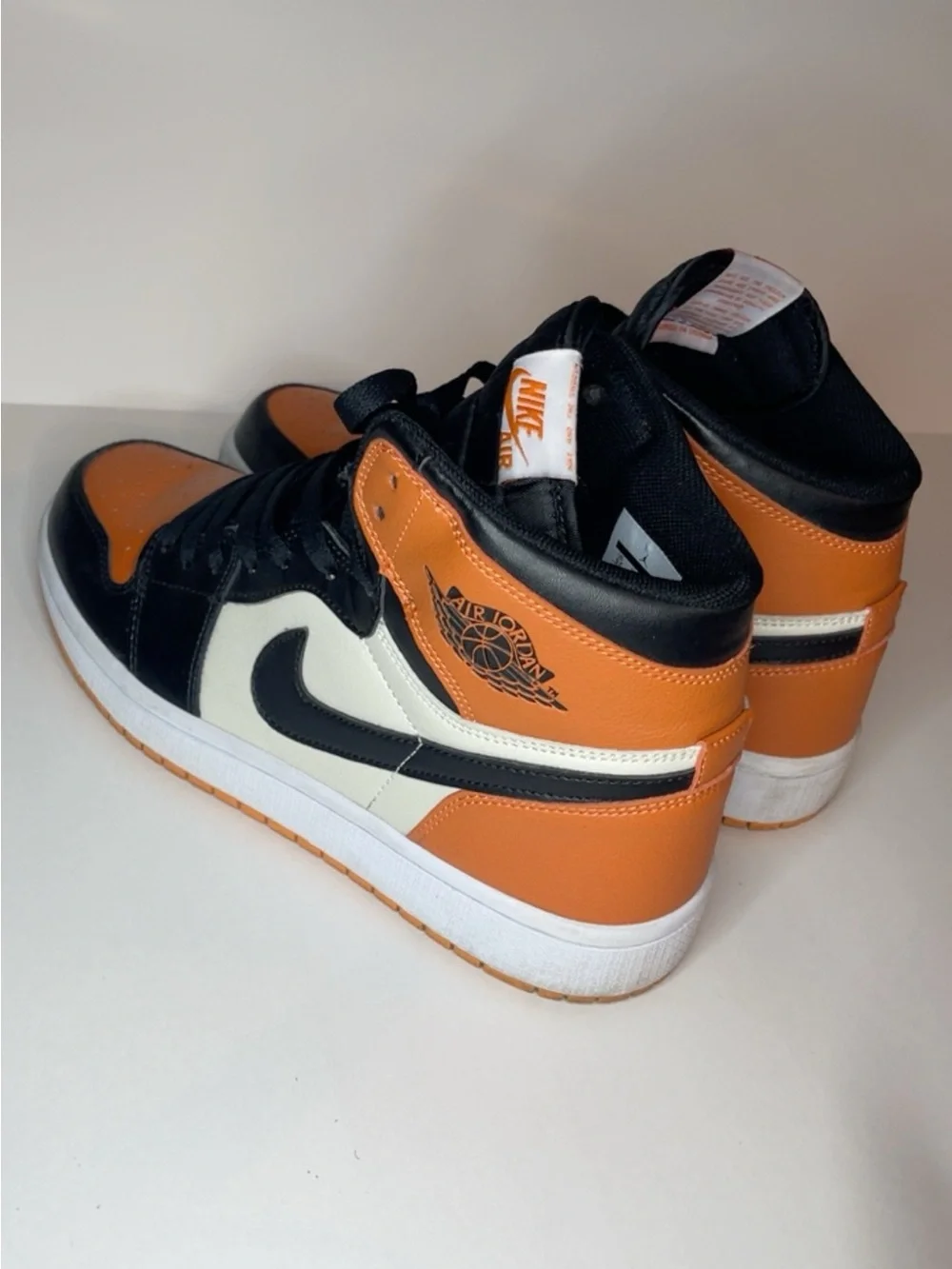 Nike Air Jordan 1 Mid Orange/Black